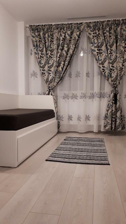Tibiscum Apartament, Bucuresti エクステリア 写真