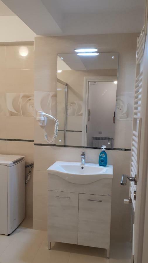 Tibiscum Apartament, Bucuresti エクステリア 写真